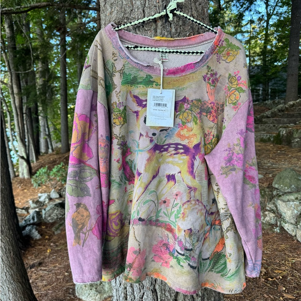 Magnolia Pearl Mixed Graphics Dama Dama Hermosa Sweatshirt Purple Boba NWT